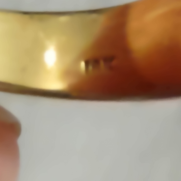 18k sparkly diamond ring - Picture 6 of 7